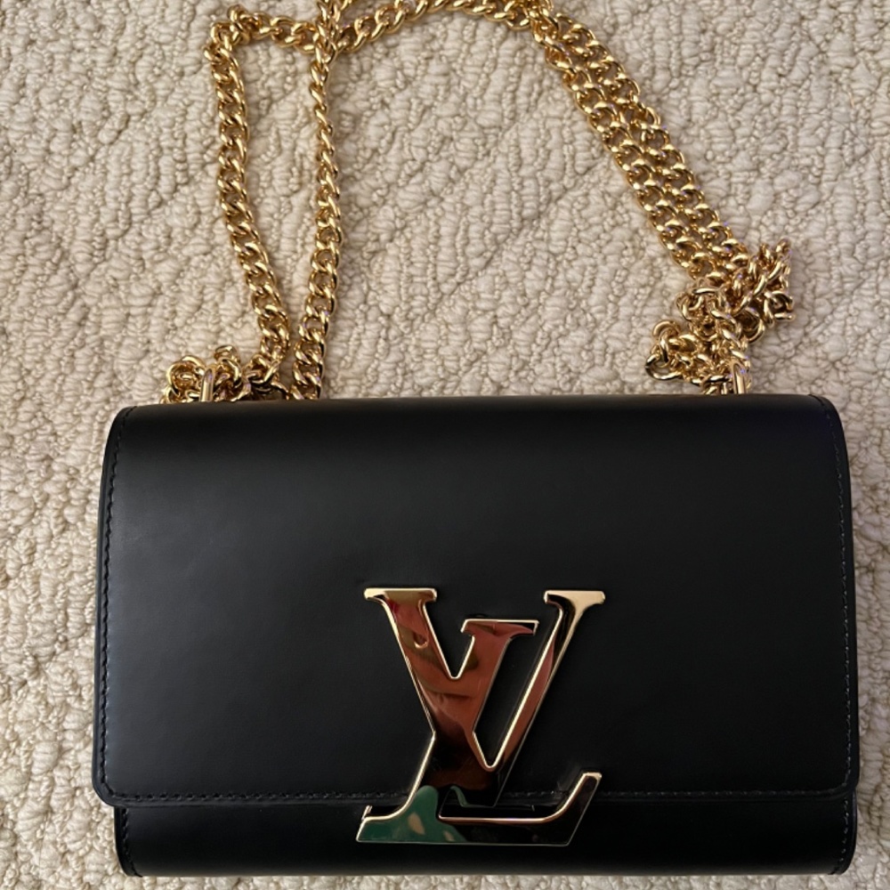 Louis Vuitton Chain Louise MM in black - Picture 7 of 13